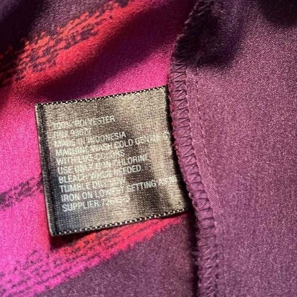 Worthington Colorful Floral Drape Neckline Top. Size 1X. P5/A2113 - Picture 3 of 4